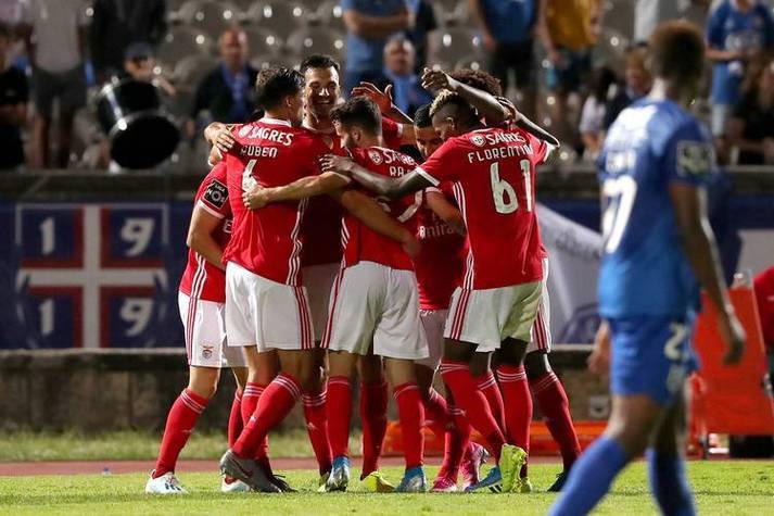 开云赛事直播平台包含离谱！曼联今夜迎来里程碑加时末段本菲卡调整名单以备英超，里尔赛后状态回暖的词条